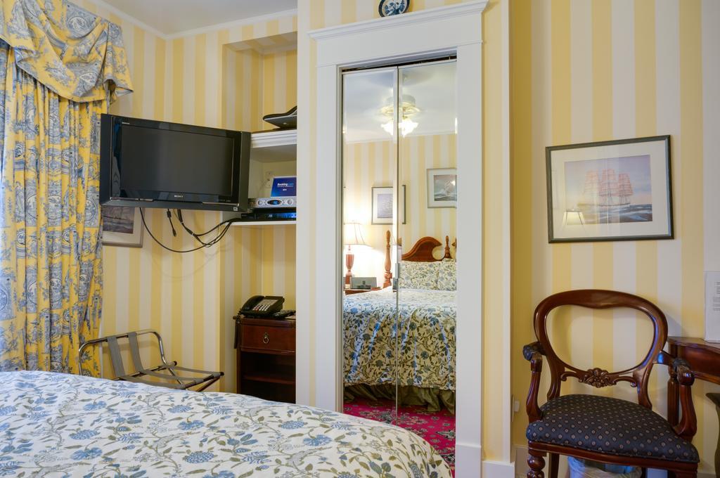 Calgary Westways Guest House Номер фото